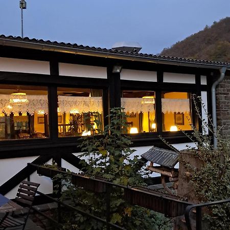 Hotel-Restaurant Tannenhof Ahrbruck Exterior foto